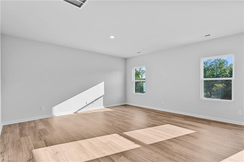 5043 Fallmeade Road Kernersville, NC 27284 - Photo 18 of 48 Gallery Image 18