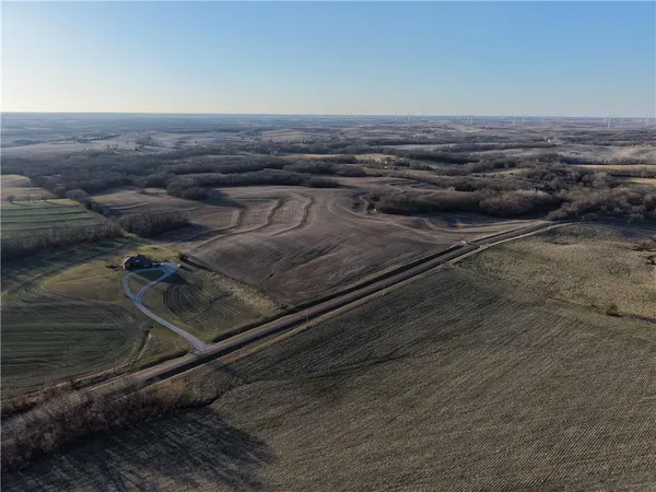 $896,000 | Tbd Southwest Tbd Sw State Route Highway, Amity, MO 64422