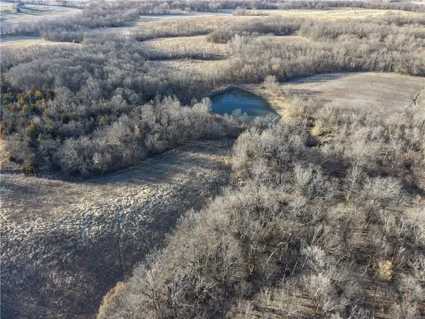 $896,000 | Tbd Southwest Tbd Sw State Route Highway, Amity, MO 64422