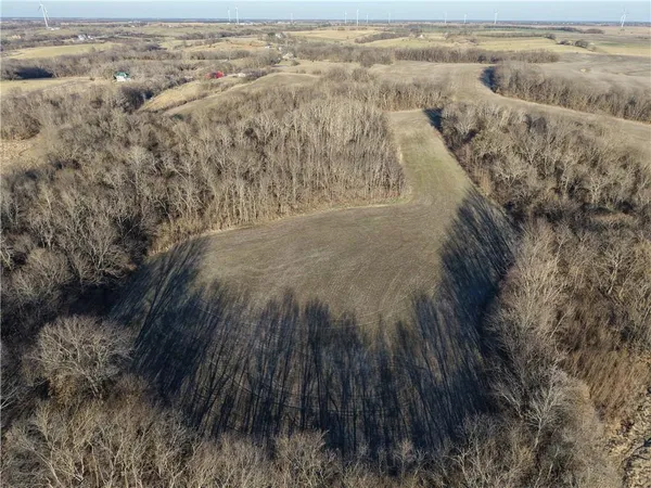 $896,000 | Tbd Southwest Tbd Sw State Route Highway, Amity, MO 64422