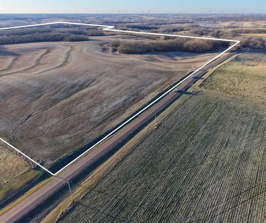$896,000 | Tbd Southwest Tbd Sw State Route Highway, Amity, MO 64422