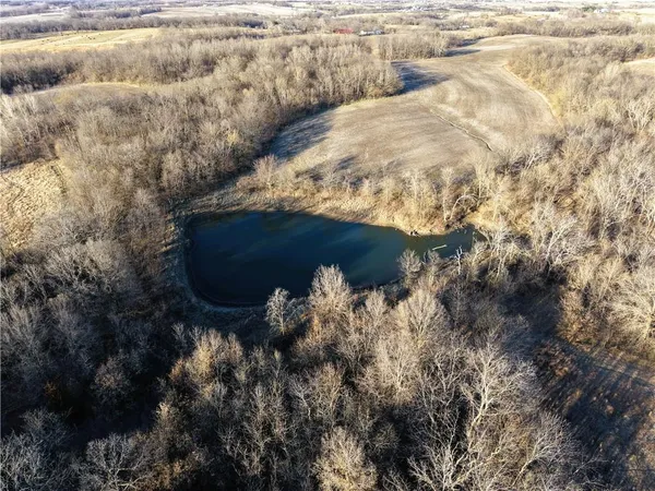 $896,000 | Tbd Southwest Tbd Sw State Route Highway, Amity, MO 64422