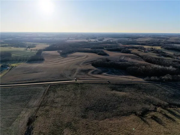 $896,000 | Tbd Southwest Tbd Sw State Route Highway, Amity, MO 64422