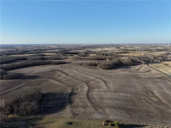 $896,000 | Tbd Southwest Tbd Sw State Route Highway, Amity, MO 64422