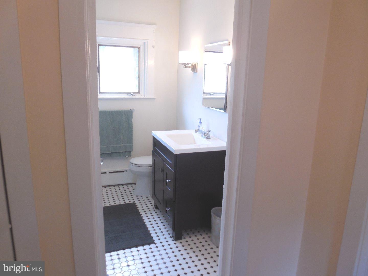 36 Llandillo Road Havertown, PA 19083 - Photo 14 of 23