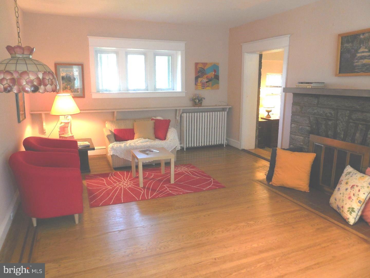 36 Llandillo Road Havertown, PA 19083 - Photo 5 of 23