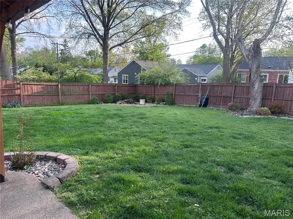 $360,000 | 1439 Lanvale Drive, Webster Groves, MO 63119
