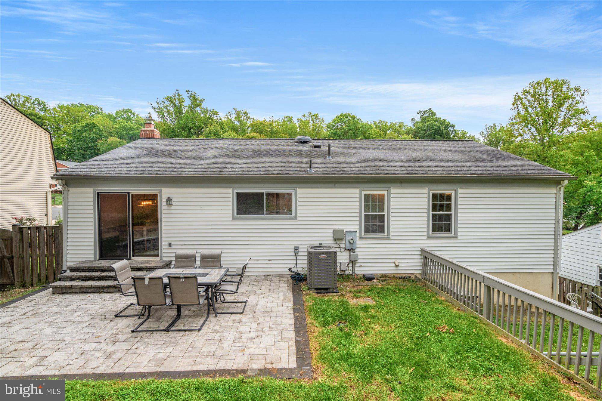 8138 Viola Street Springfield, VA 22152 - Photo 31 of 38 Gallery Image 31