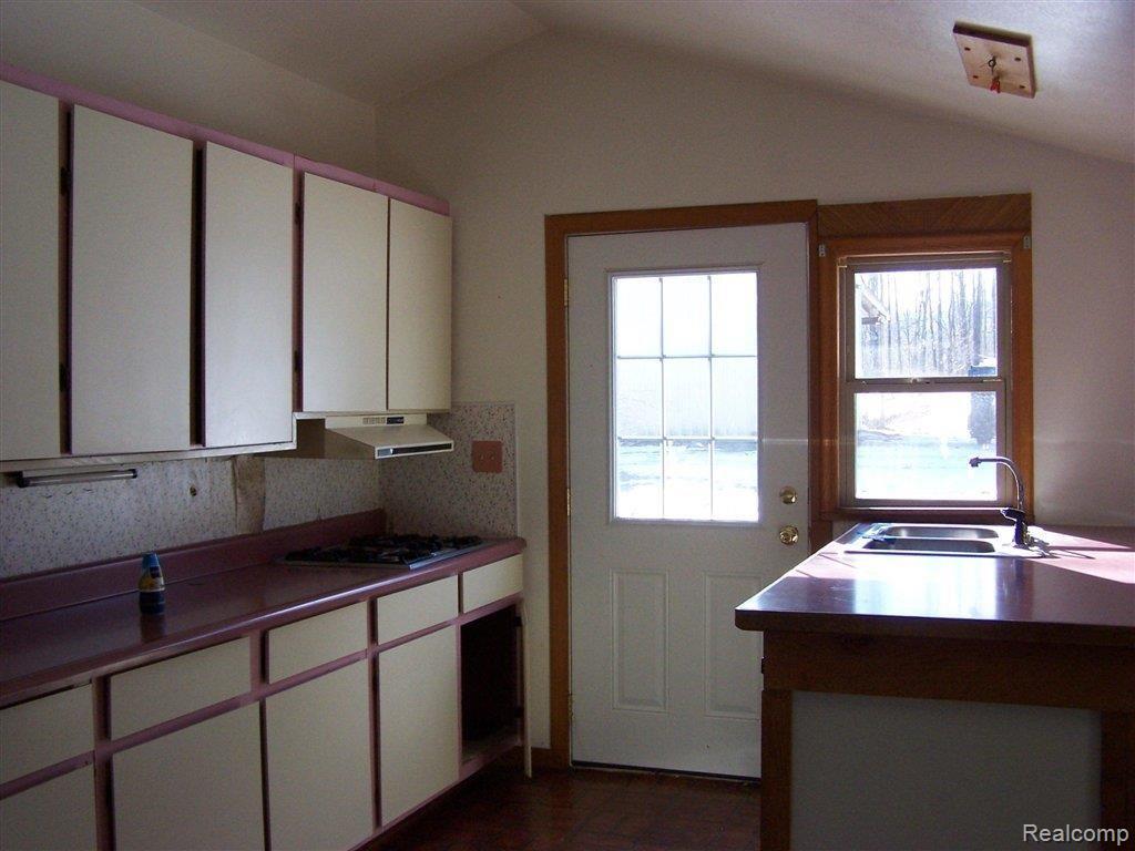 705432805 Kitchen.jpg