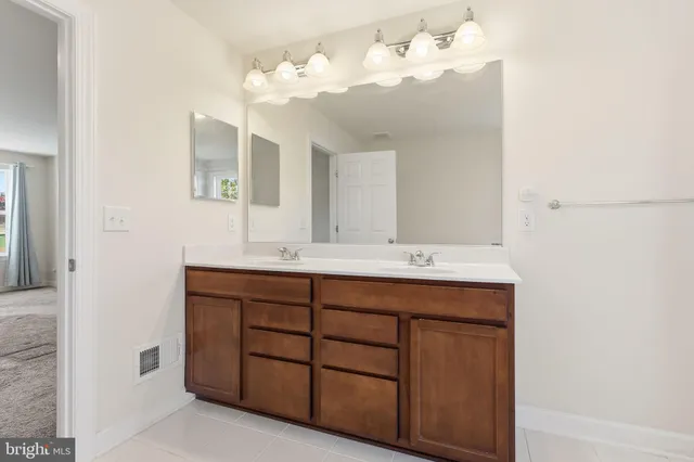 $698,900 | 225 Perth Drive, Fredericksburg, VA 22405