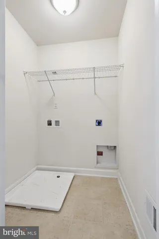 $698,900 | 225 Perth Drive, Fredericksburg, VA 22405