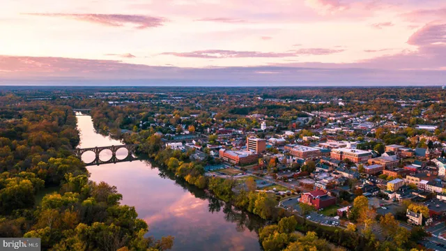 $698,900 | 225 Perth Drive, Fredericksburg, VA 22405