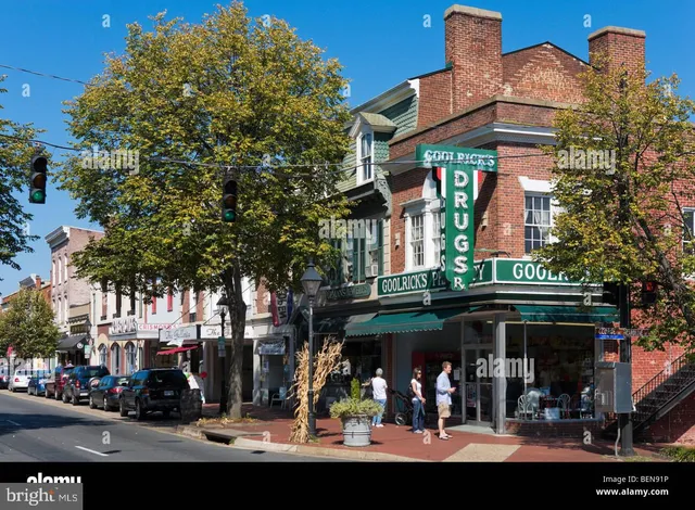 $698,900 | 225 Perth Drive, Fredericksburg, VA 22405