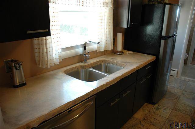 1 Valley View Road Amsterdam, NY 12010 - Photo 13 of 18 Photo 13