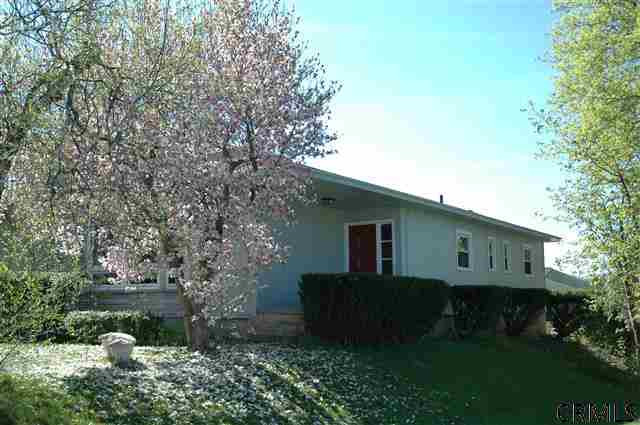 1 Valley View Road Amsterdam, NY 12010 - Photo 4 of 18 Photo 4