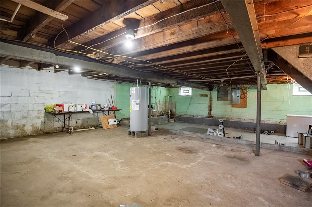 180 Vernon Road Greenville, PA 16125 - Photo 23 of 24 Gallery Image 23