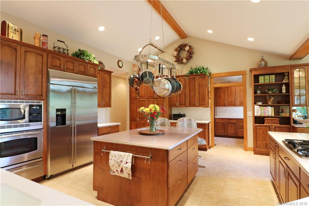 110 Arrowhead Road Brevard, NC 28712 - Photo 11 of 36 Gallery Image 11