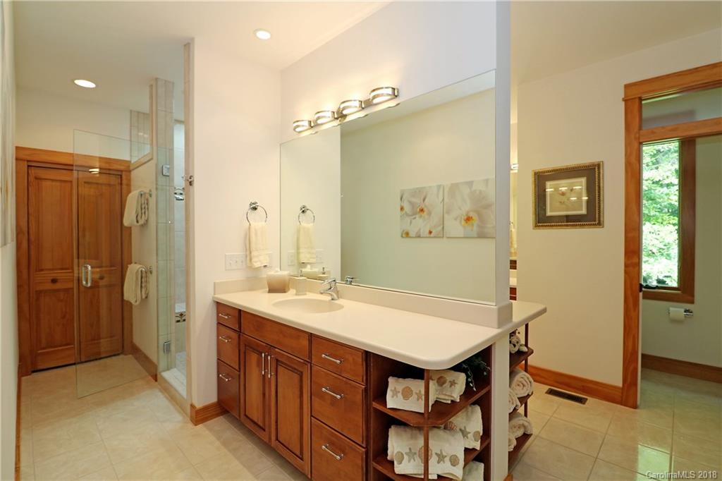 110 Arrowhead Road Brevard, NC 28712 - Photo 19 of 36 Gallery Image 19