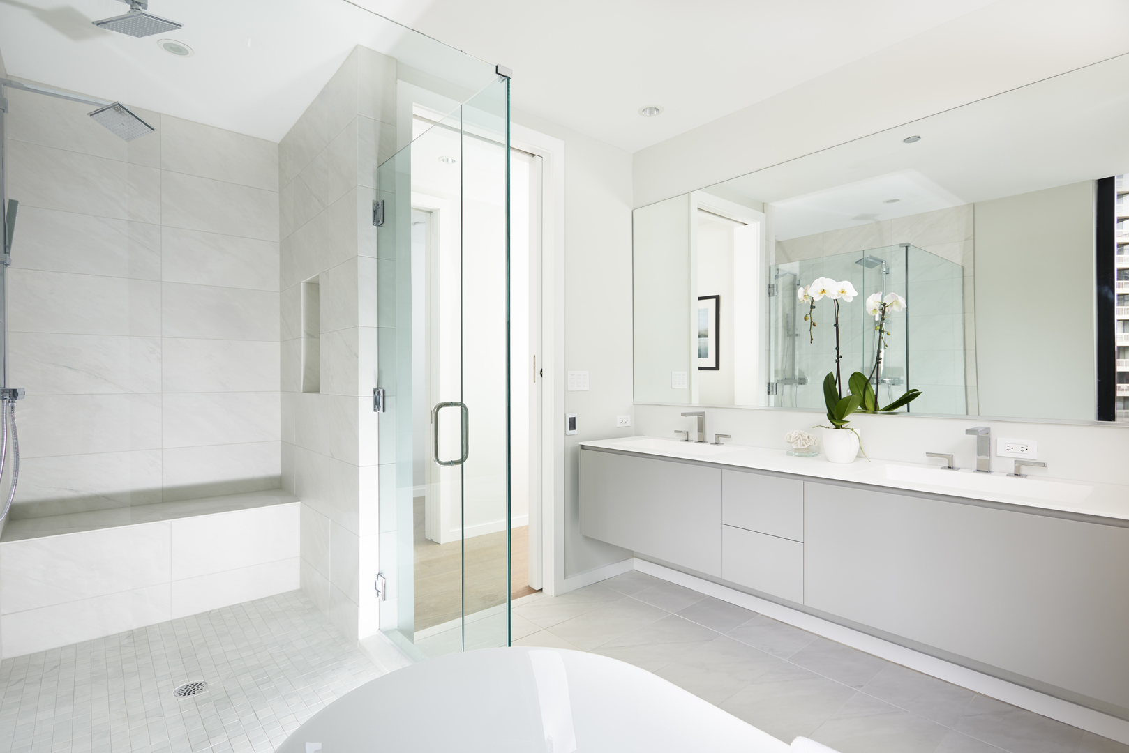 56 West Huron Street, Unit 11 Chicago, IL 60654 - Photo 17 of 25