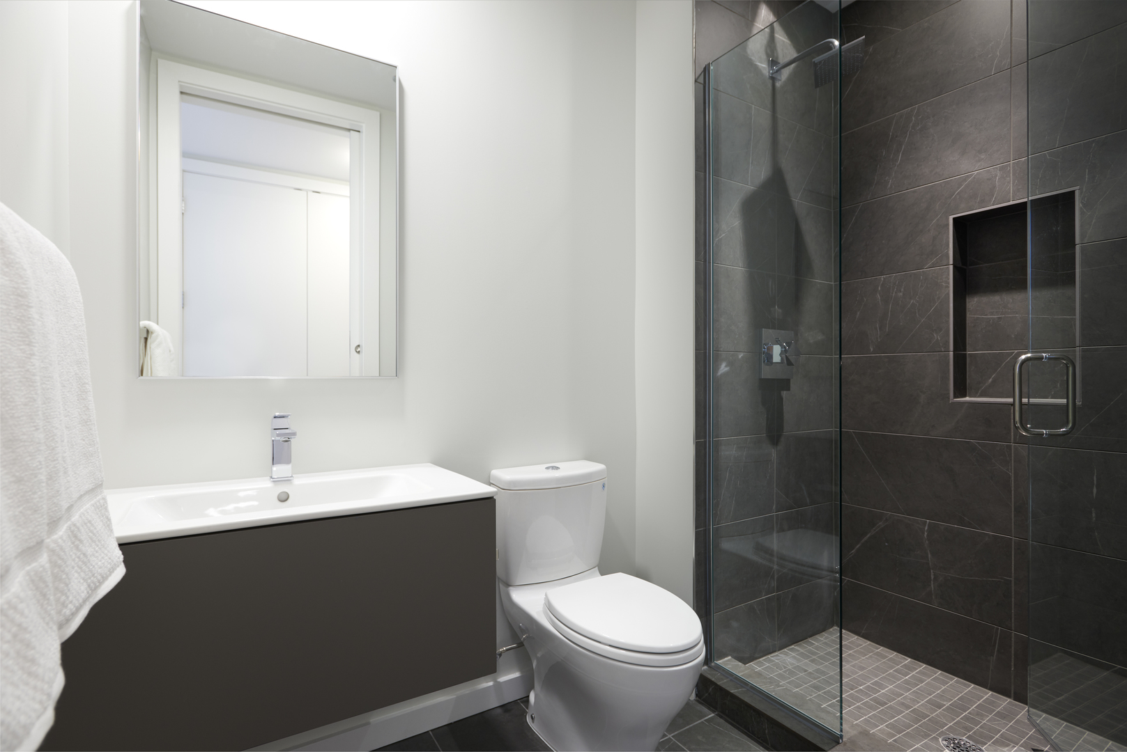 56 West Huron Street, Unit 11 Chicago, IL 60654 - Photo 20 of 25