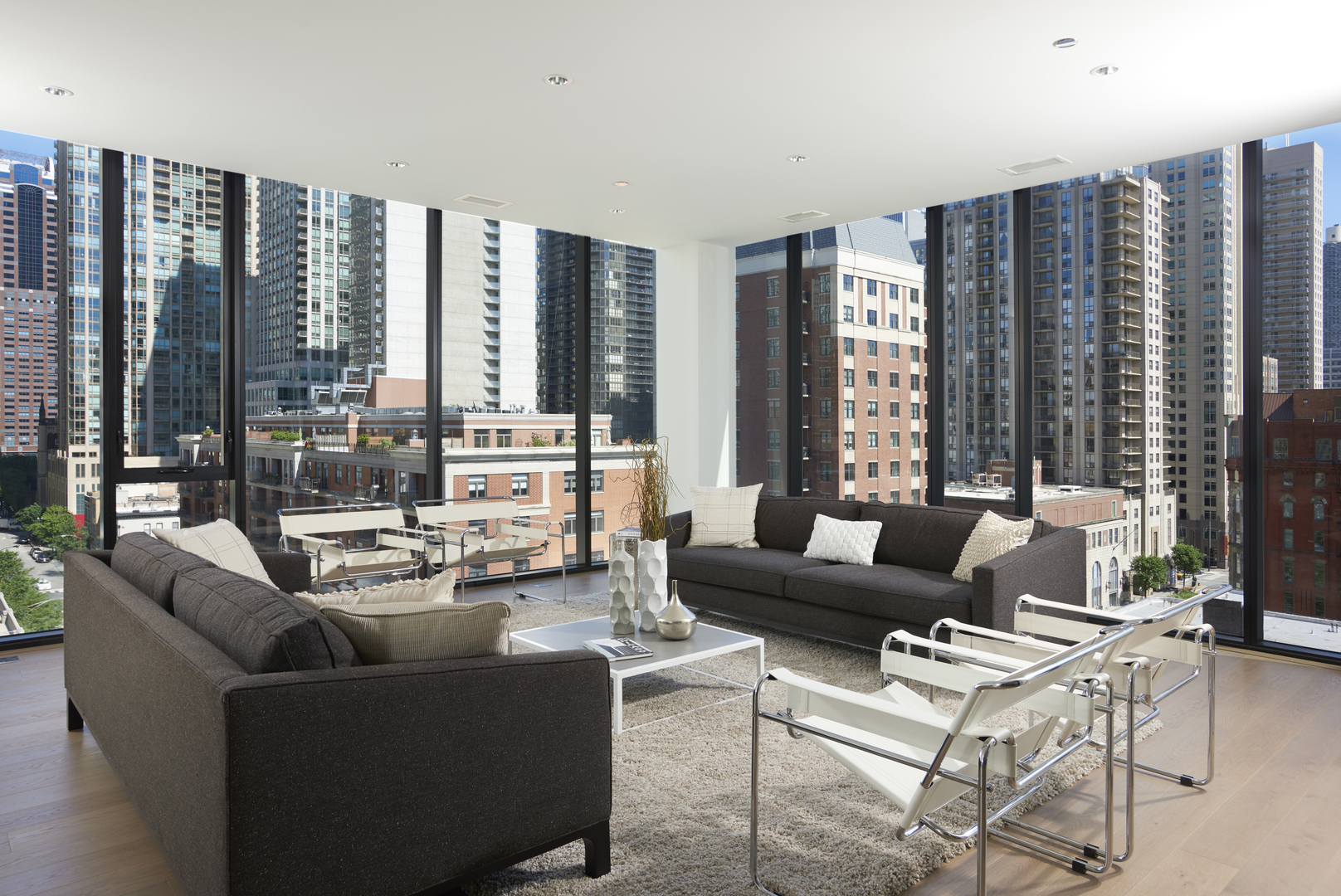 56 West Huron Street, Unit 11 Chicago, IL 60654 - Photo 7 of 25