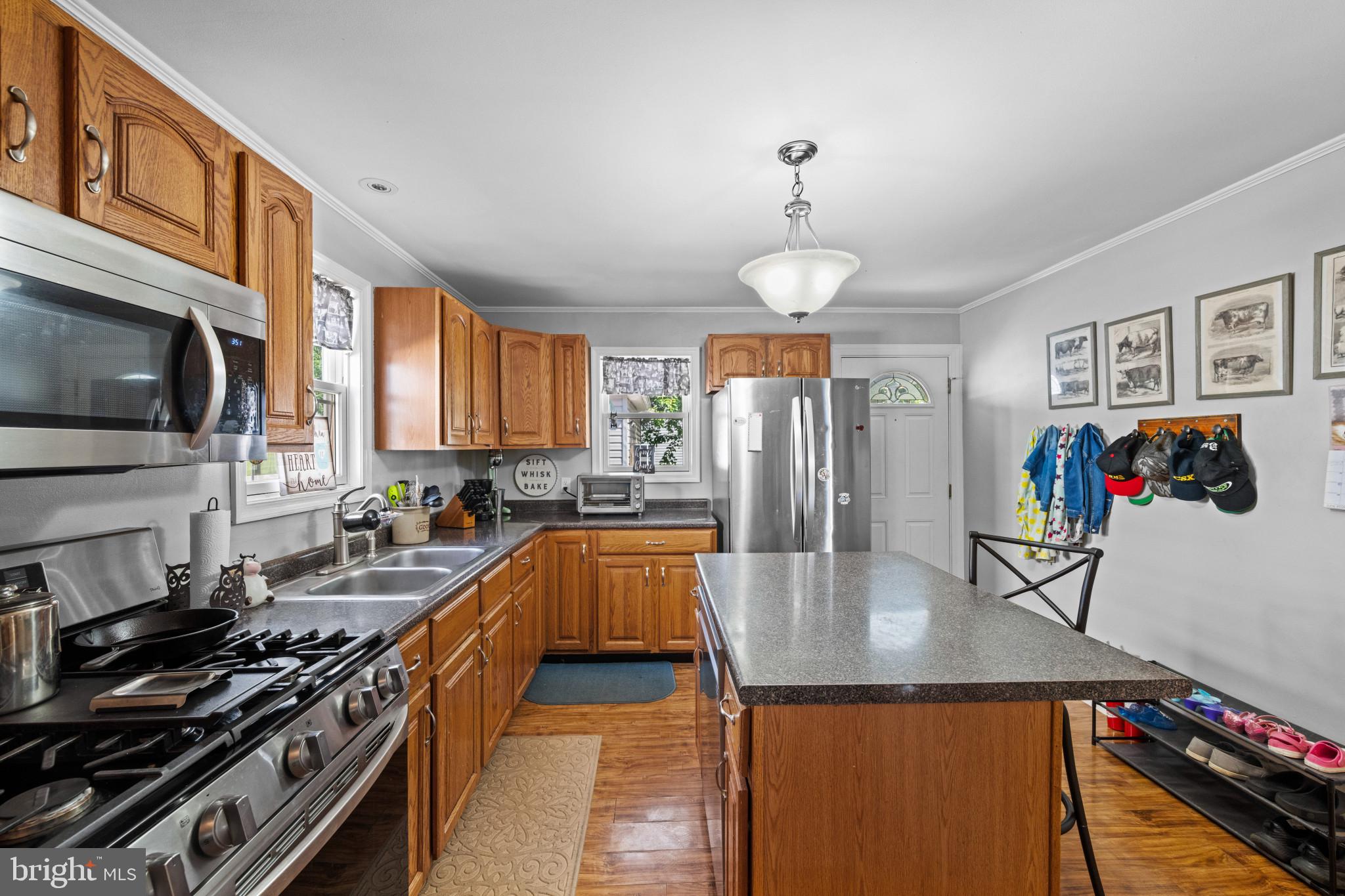 75 South Ralph Street Westminster, MD 21157 - Photo 12 of 30 Kitchen