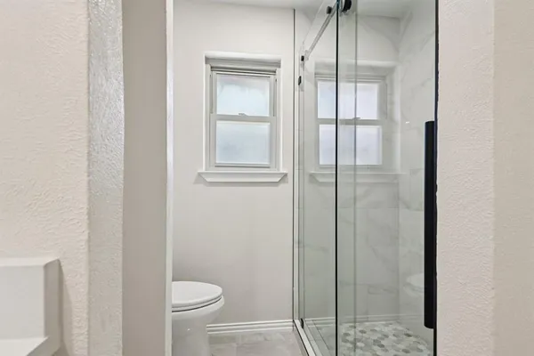 $2,800 | 2106 Avalon Lane, Arlington, TX 76014