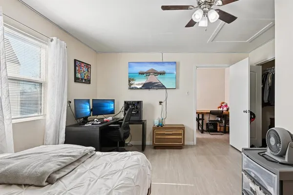 $2,800 | 2106 Avalon Lane, Arlington, TX 76014