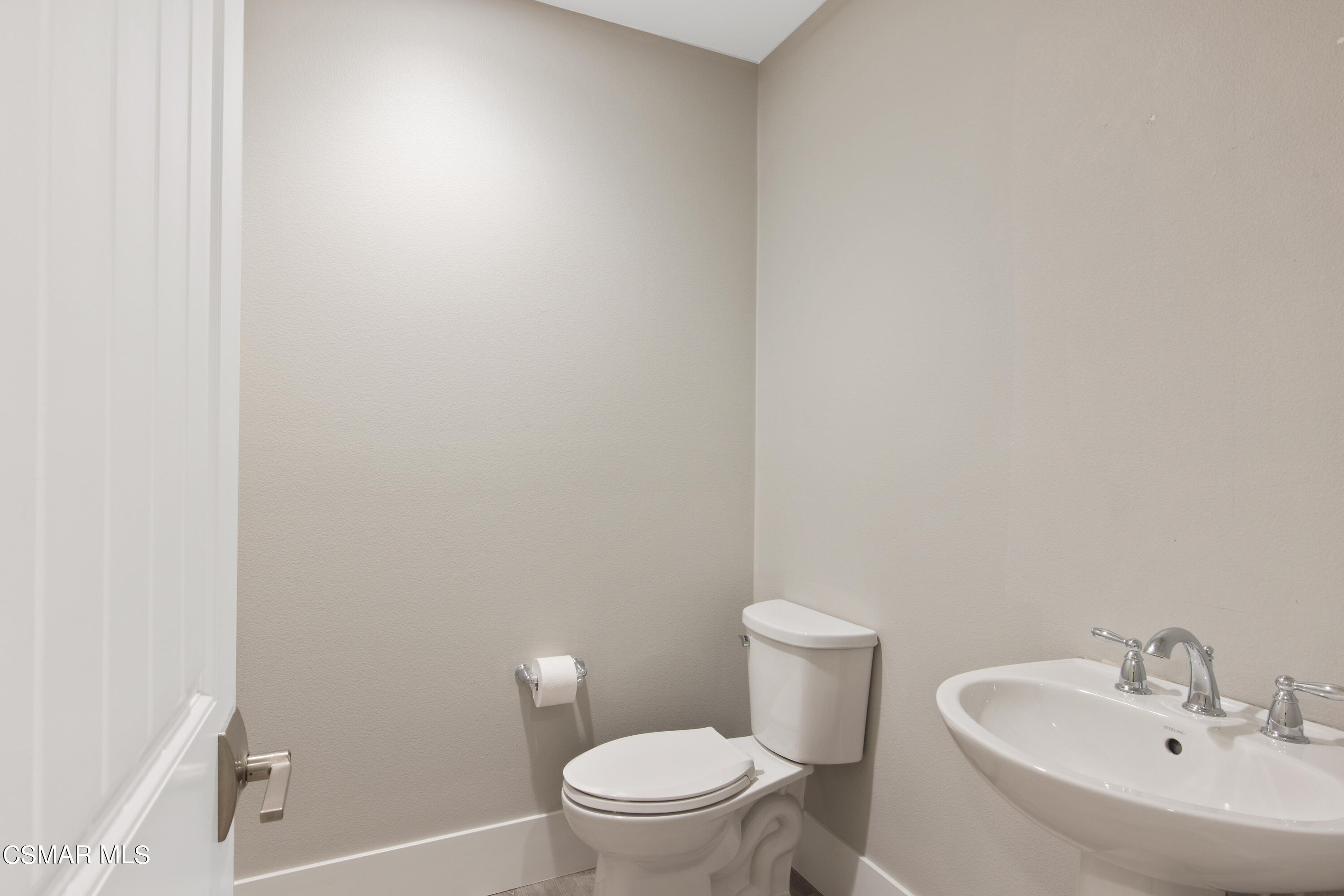 6951 Ridgemark Court Moorpark, CA 93021 - Photo 16 of 65 6951 Ridgemark-21
