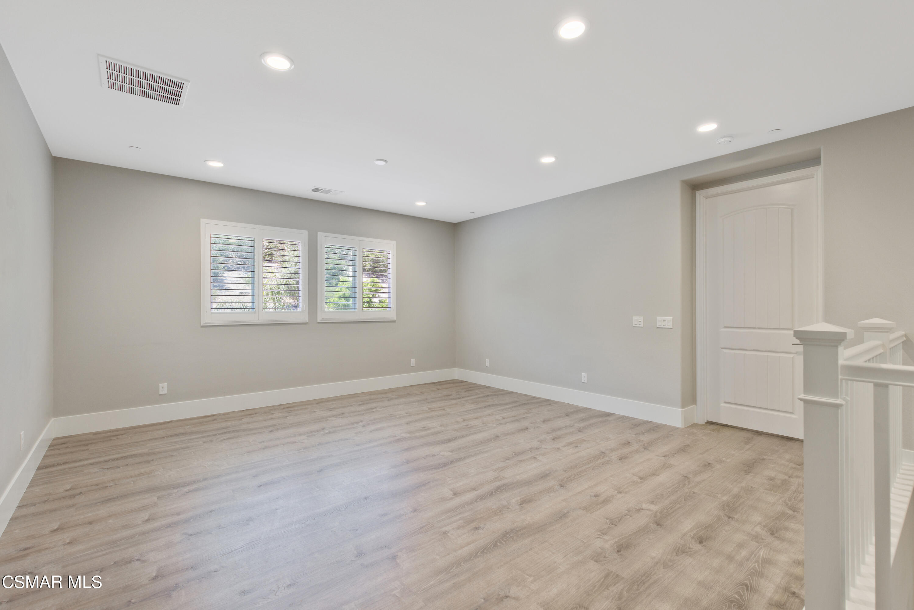 6951 Ridgemark Court Moorpark, CA 93021 - Photo 19 of 65 6951 Ridgemark-24
