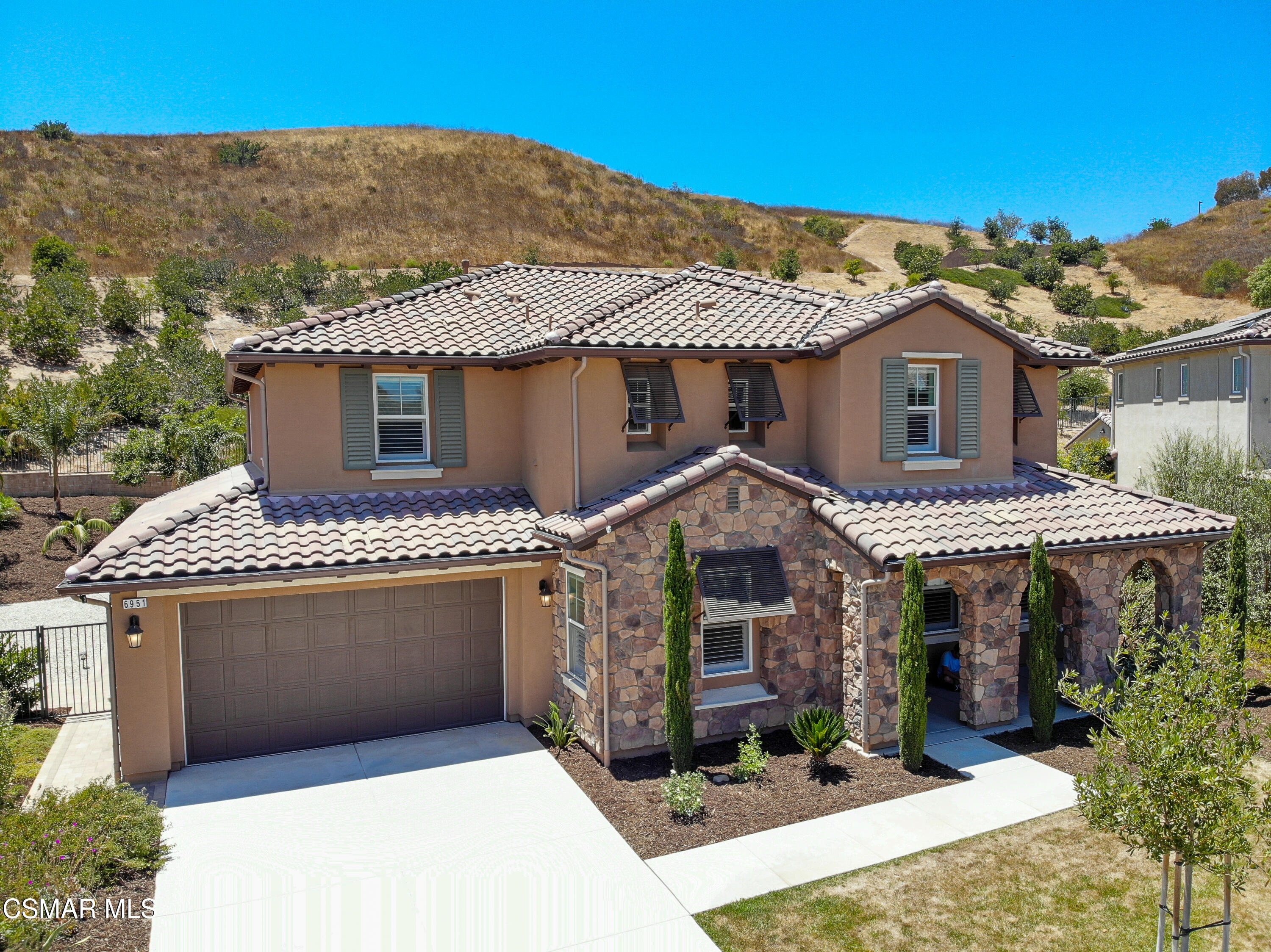 6951 Ridgemark Court Moorpark, CA 93021 - Photo 46 of 65 DJI_0179