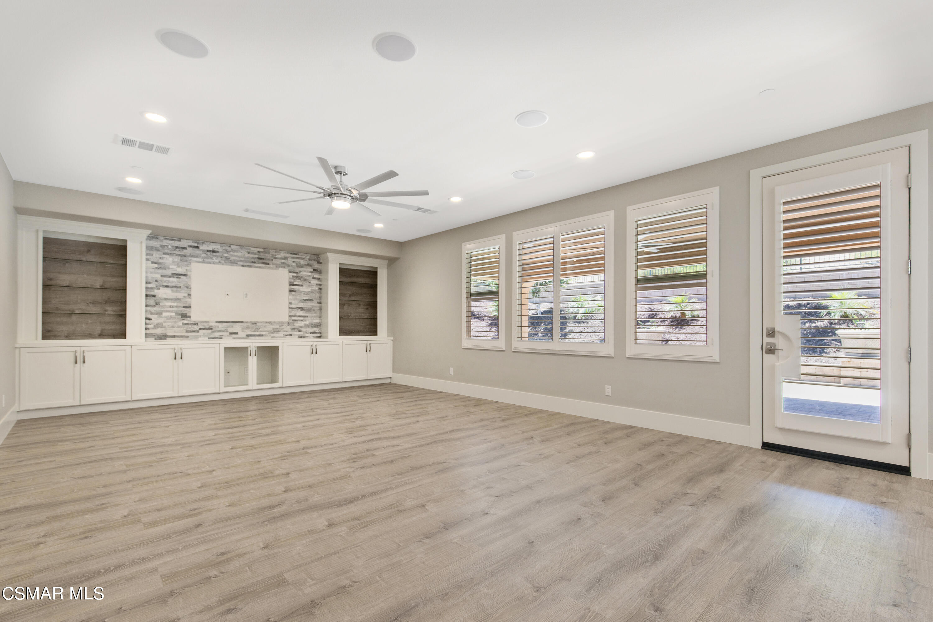 6951 Ridgemark Court Moorpark, CA 93021 - Photo 9 of 65 6951 Ridgemark-14