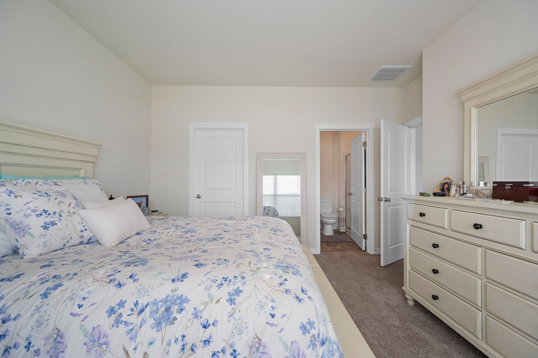 7402 Bendire Loop Hixson, TN 37343 - Photo 11 of 22 Gallery Image 11