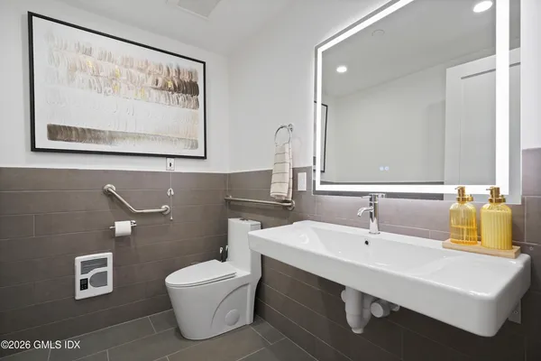 $7,500 | 1188 King Street, Unit 103, Greenwich, CT 06831