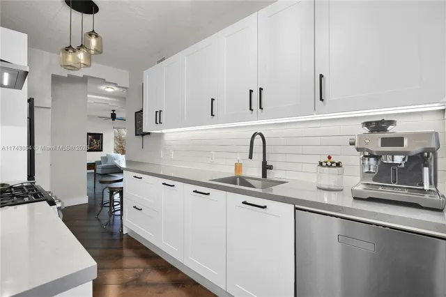 $379,000 | 349 Meridian Avenue, Unit B107, Miami Beach, FL 33139