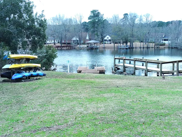 $37,000 | 40 North Lake Circle, Manning, SC 29102
