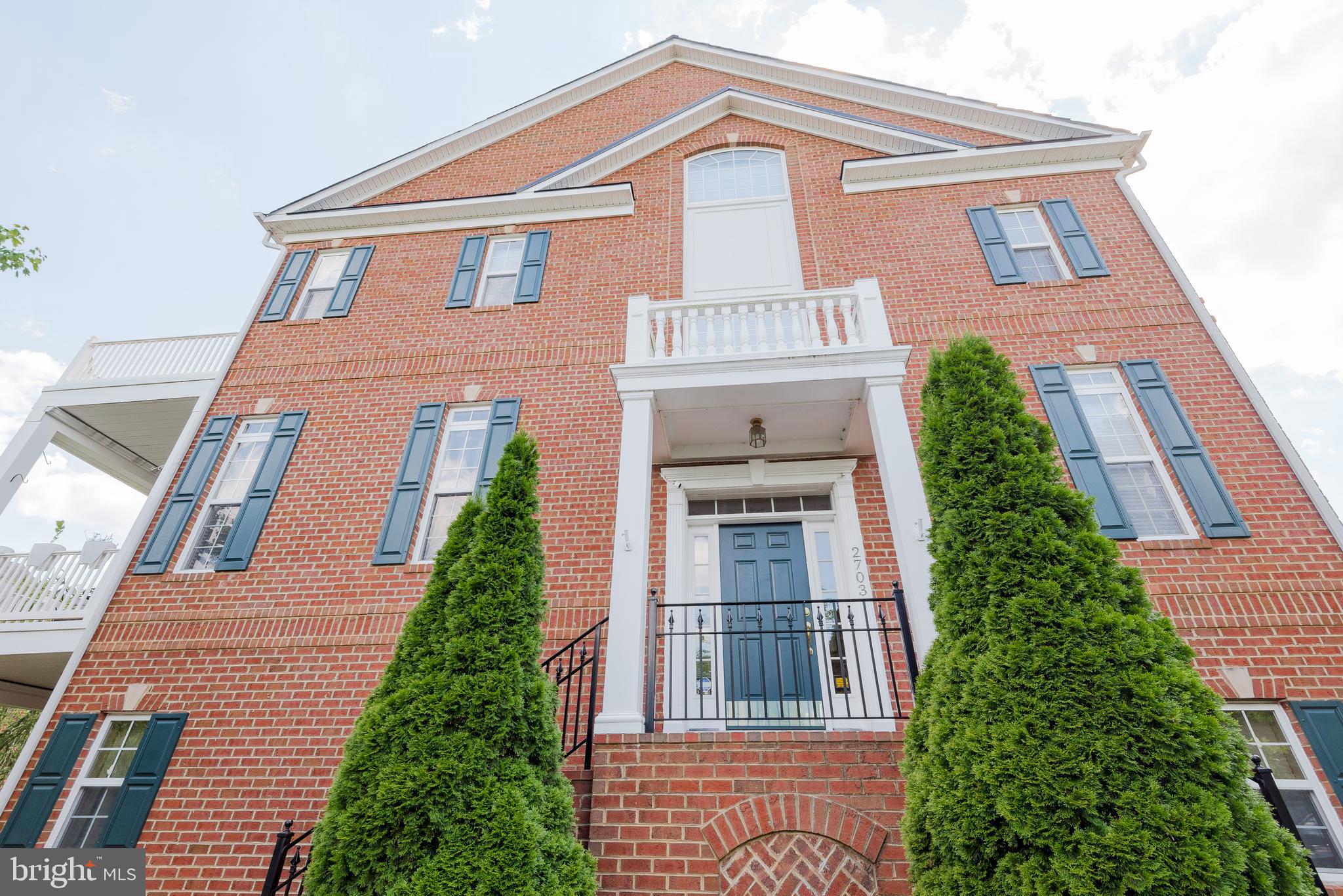 2703 Merlot Lane Annapolis, MD 21401 - Photo 60 of 63 Side Entrance