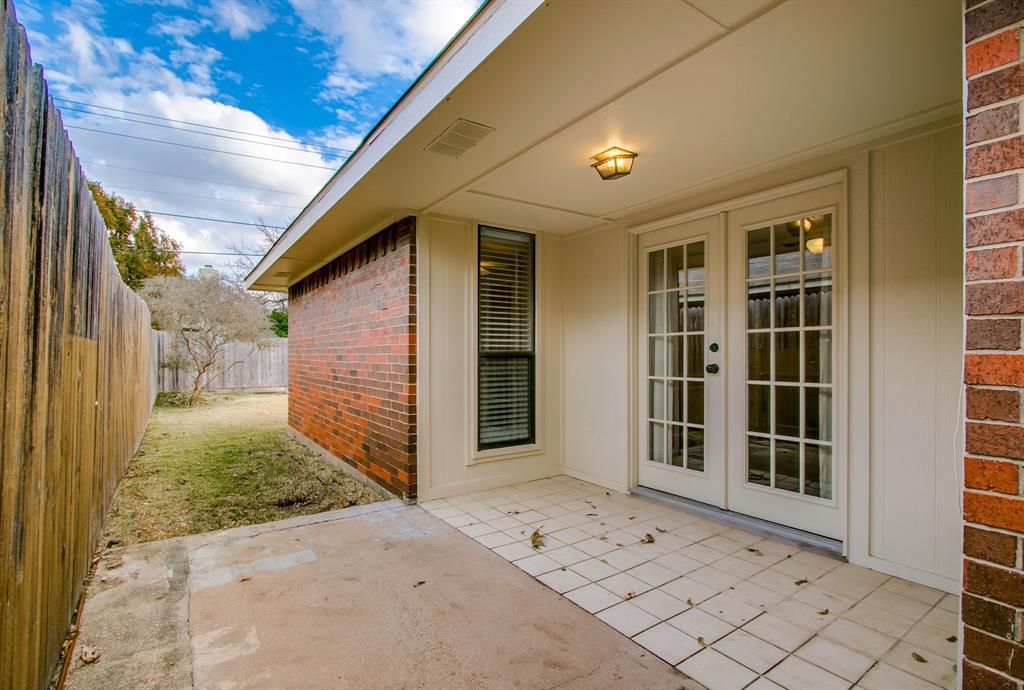 3712 Roussillon Drive Carrollton, TX 75007 - Photo 10 of 32