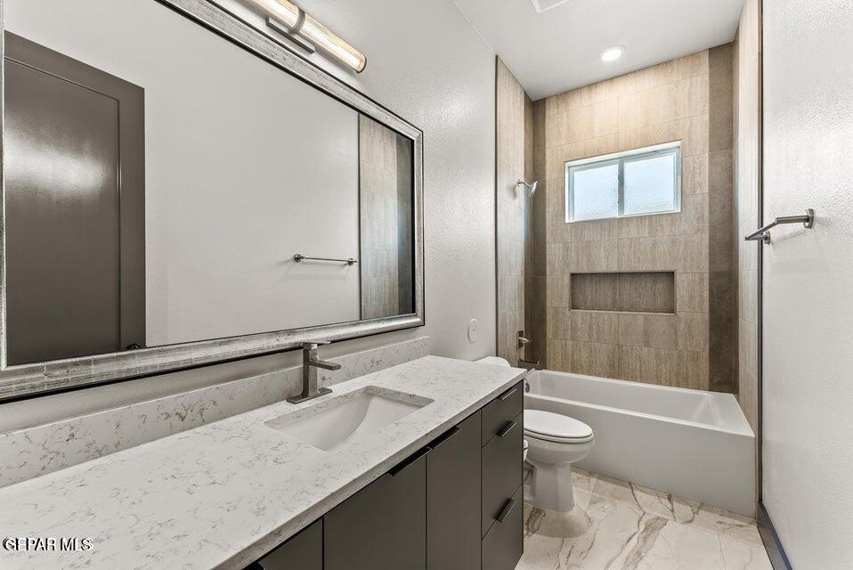 7321 Cimarron Rim Drive El Paso, TX 79911 - Photo 46 of 52 20251124153506862981000000-o