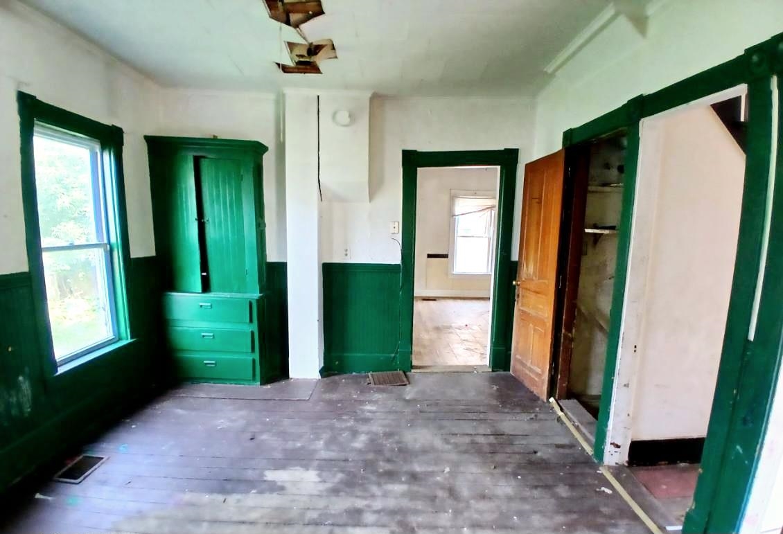 85 Smith Street Barre, VT 05641 - Photo 11 of 26