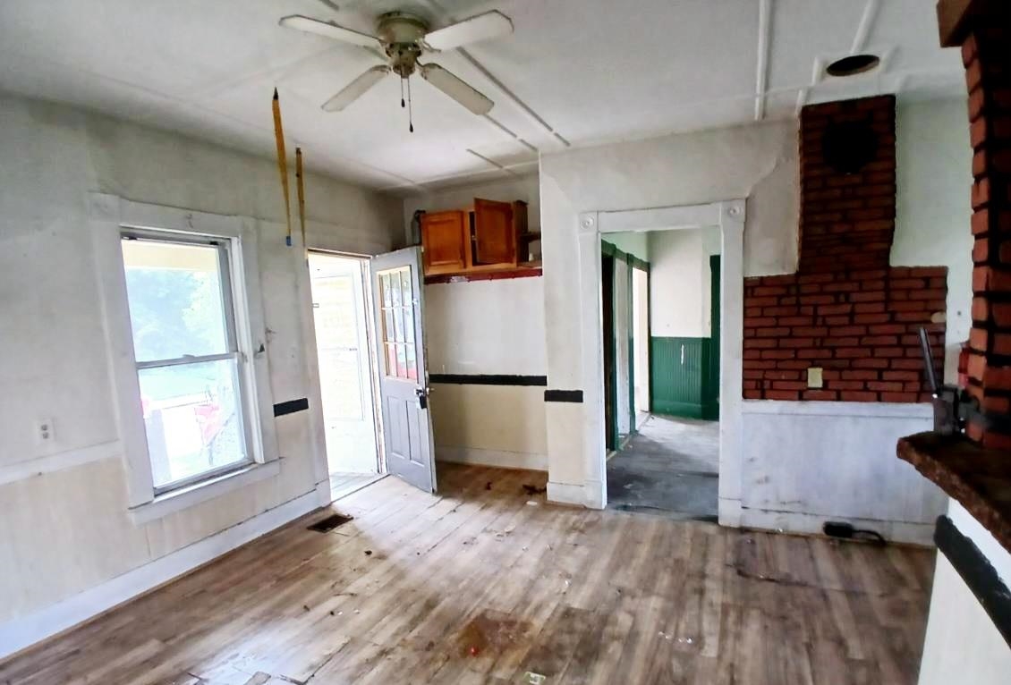 85 Smith Street Barre, VT 05641 - Photo 13 of 26