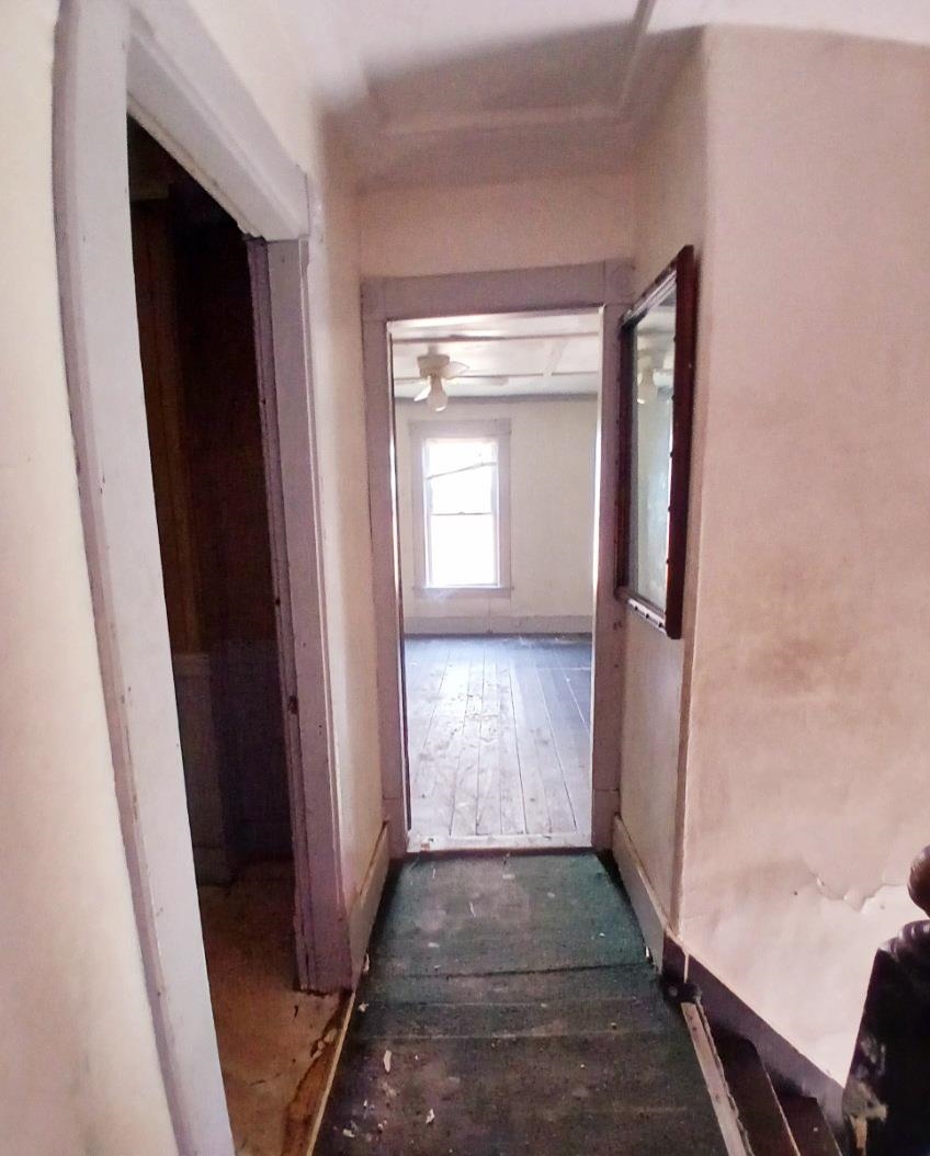 85 Smith Street Barre, VT 05641 - Photo 22 of 26