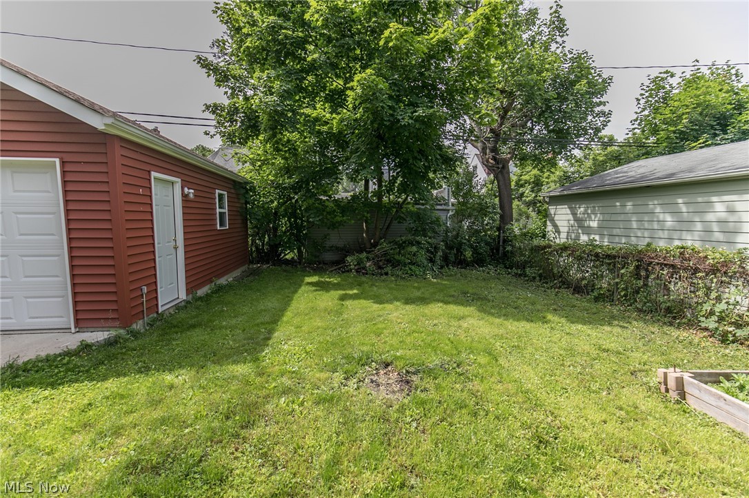 3100 Yorkshire Road Cleveland, OH 44118 - Photo 33 of 35 Gallery Image 33