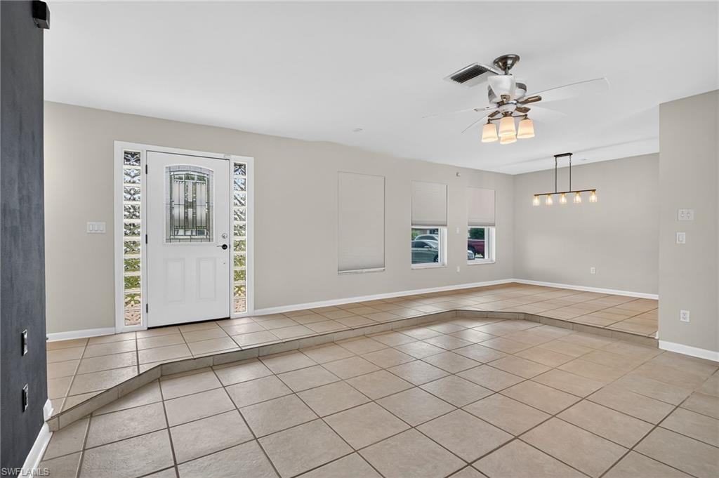 2185 41st Terrace Southwest Naples, FL 34116 - Photo 4 of 42 Gallery Image 4