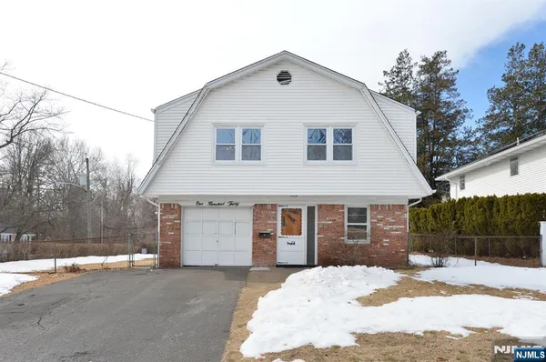 $650,000 | 130 Washington Avenue, New Milford, NJ 07646