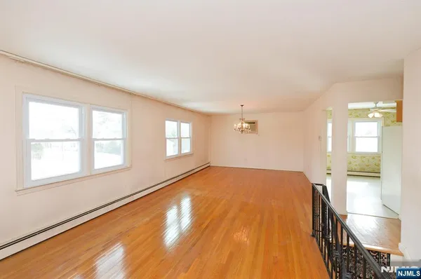 $650,000 | 130 Washington Avenue, New Milford, NJ 07646