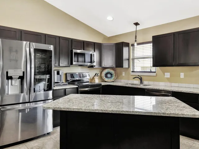 $259,900 | 1945 East Cedar Tree Court, Park City, KS 67219