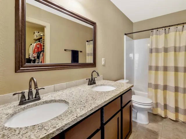 $259,900 | 1945 East Cedar Tree Court, Park City, KS 67219