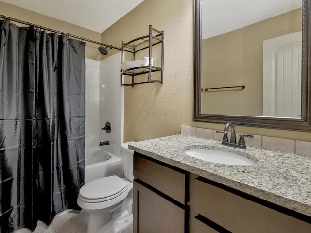 $259,900 | 1945 East Cedar Tree Court, Park City, KS 67219