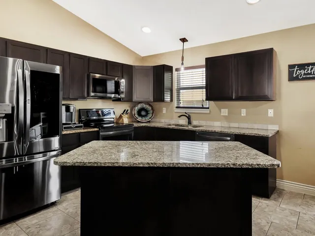 $259,900 | 1945 East Cedar Tree Court, Park City, KS 67219